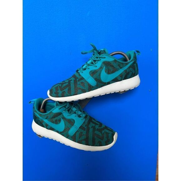 Nike Roshe One KJCRD Women's Shoes Military Green/Emerald 705217-301 size 10 - Picture 3 of 6
